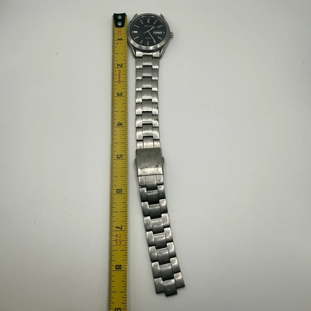 Seiko Men V158-0AB0 Dress Black Dial‎ Day Date Stainless Solar 37mm Watch